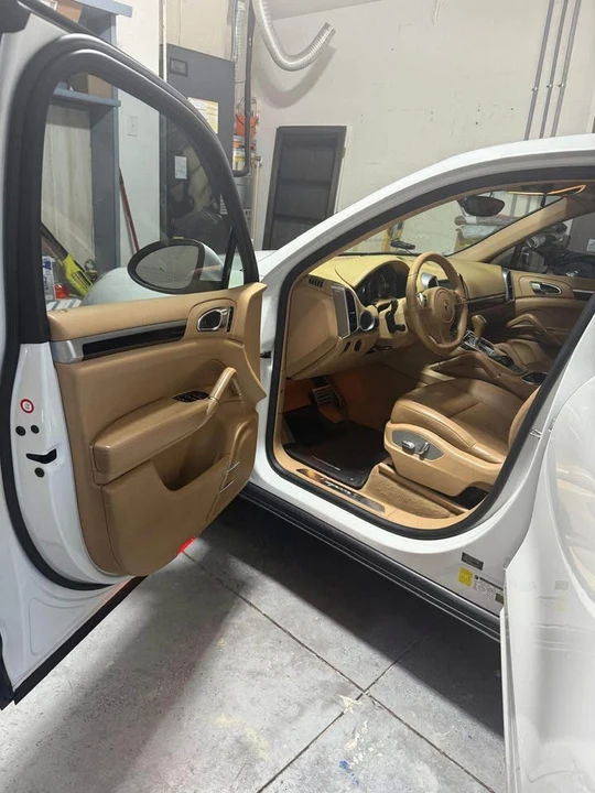2013 Porsche 958 Cayenne - Image 8 of 10