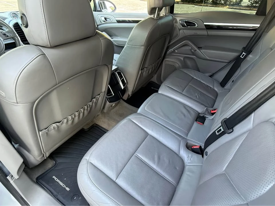 2013 Porsche 958 Cayenne - Image 19 of 20