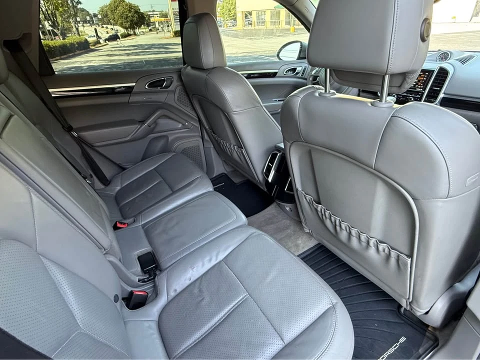 2013 Porsche 958 Cayenne - Image 18 of 20