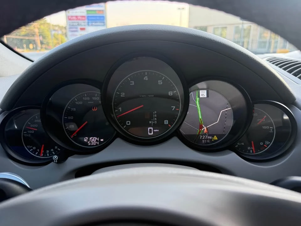 2013 Porsche 958 Cayenne - Image 11 of 20