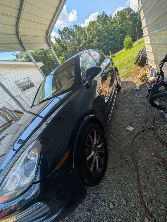 2013 Porsche 958 Cayenne - Image 2 of 16