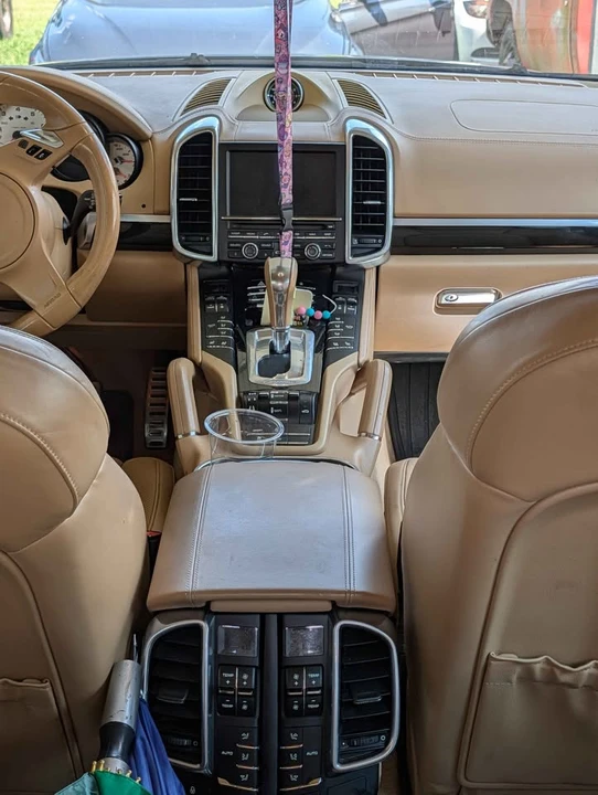 2013 Porsche 958 Cayenne - Image 15 of 16