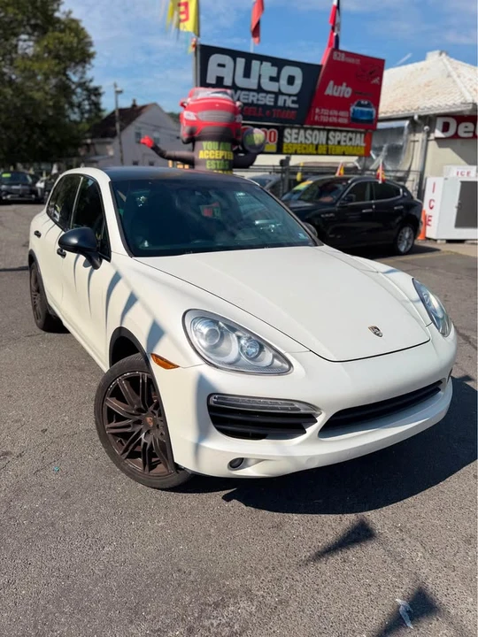 2013 Porsche 958 Cayenne - Image 3 of 14