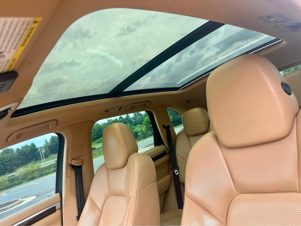 2013 Porsche 958 Cayenne - Image 14 of 18