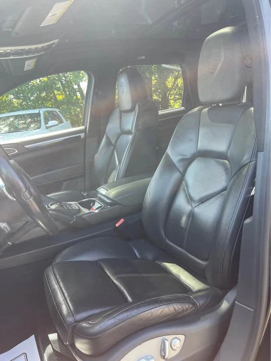 2013 Porsche 958 Cayenne - Image 6 of 15
