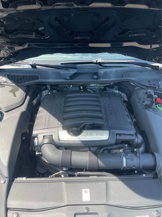 2013 Porsche 958 Cayenne - Image 14 of 15