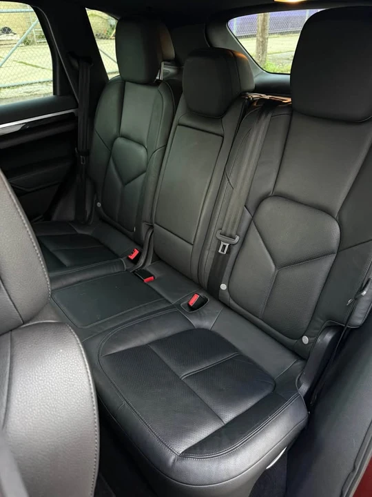 2013 Porsche 958 Cayenne - Image 6 of 9