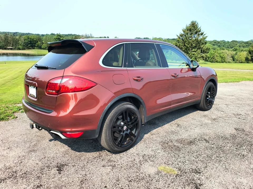 2013 Porsche 958 Cayenne - Image 10 of 20