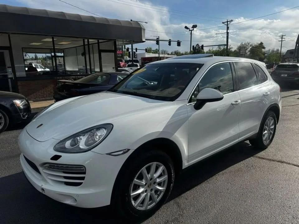 2013 Porsche 958 Cayenne - Image 10 of 20