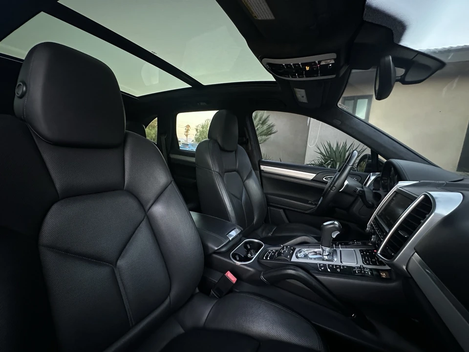 2013 Porsche 958 Cayenne Turbo - Image 15 of 23