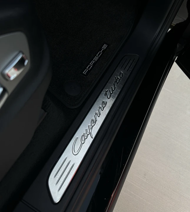 2013 Porsche 958 Cayenne Turbo - Image 17 of 23