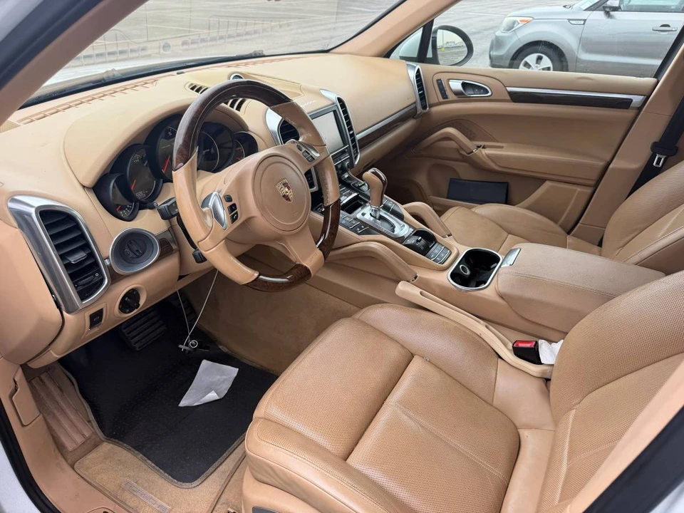 2013 Porsche 958 Cayenne - Image 21 of 23