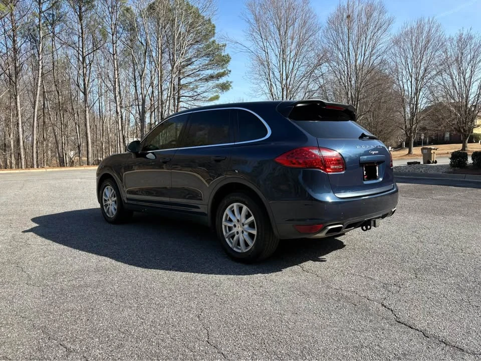 2013 Porsche 958 Cayenne - Image 2 of 7