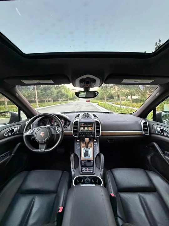 2013 Porsche 958 Cayenne - Image 13 of 19