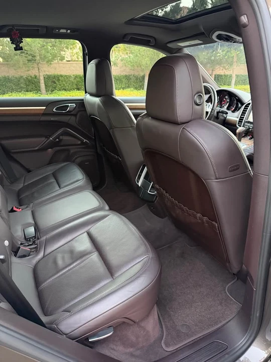 2013 Porsche 958 Cayenne - Image 12 of 19