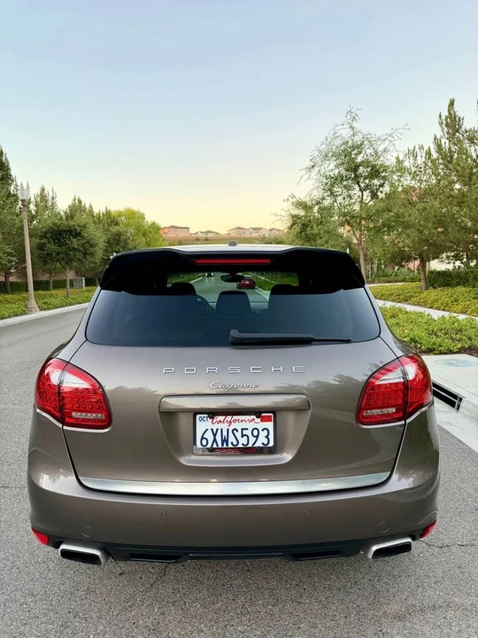 2013 Porsche 958 Cayenne - Image 8 of 19