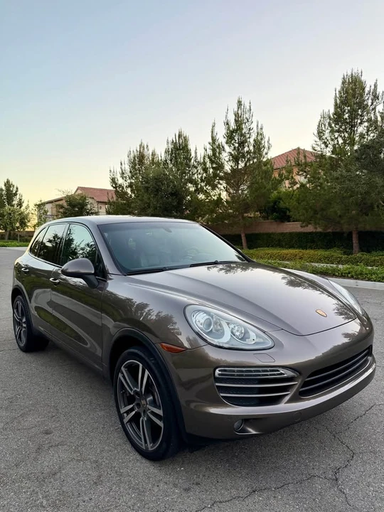 2013 Porsche 958 Cayenne - Image 3 of 19