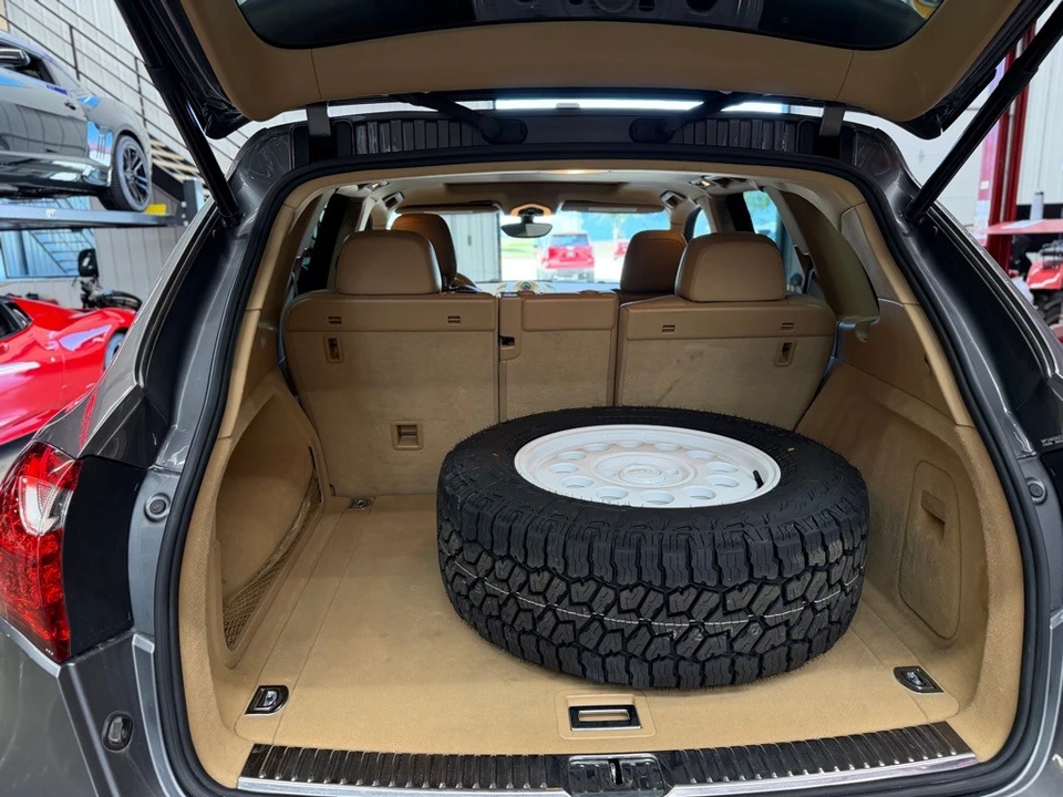 2013 Porsche 958 Cayenne - Image 9 of 11