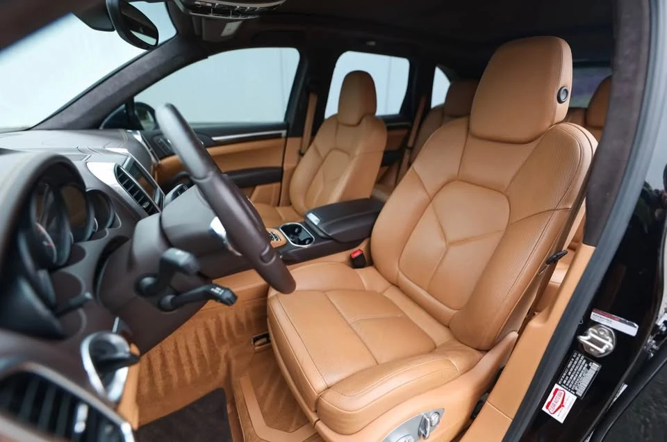 2013 Porsche 958 Cayenne Turbo - Image 5 of 9