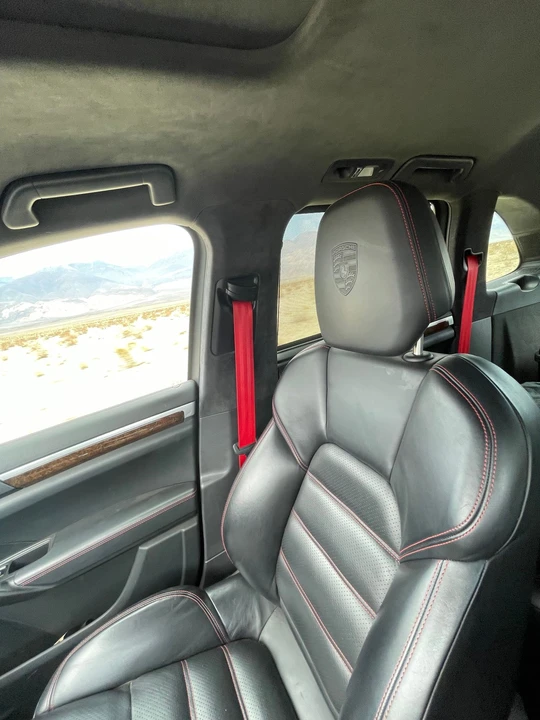 2013 Porsche 958 Cayenne Turbo - Image 12 of 13