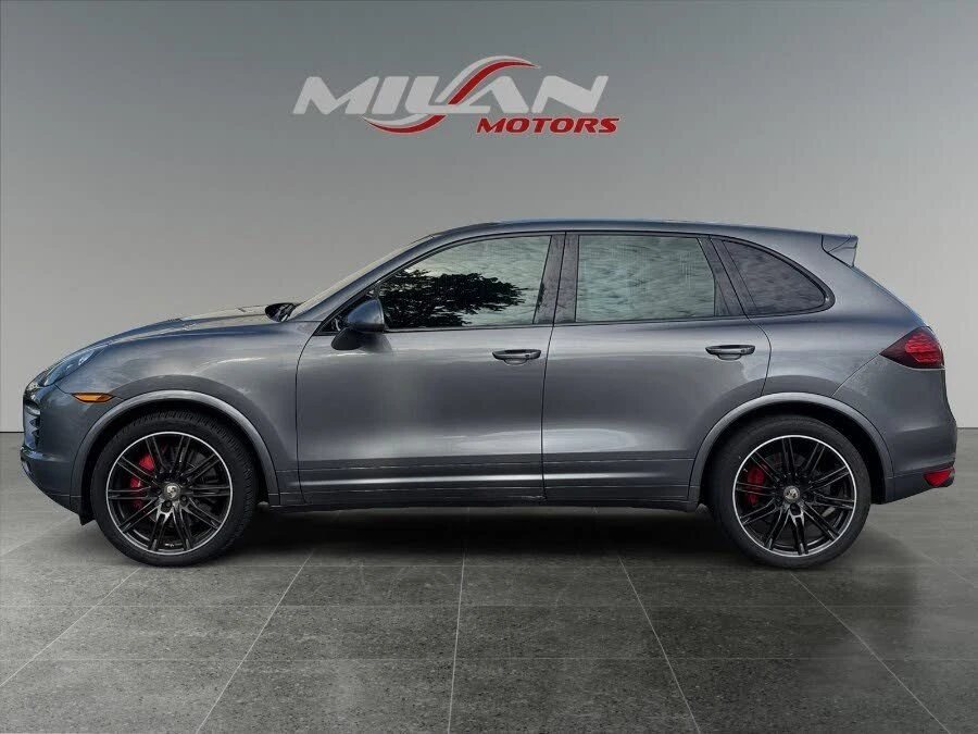 2013 Porsche 958 Cayenne Turbo - Image 2 of 20