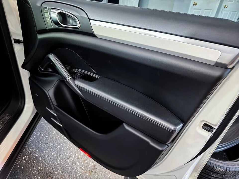 2013 Porsche 958 Cayenne Turbo - Image 27 of 31