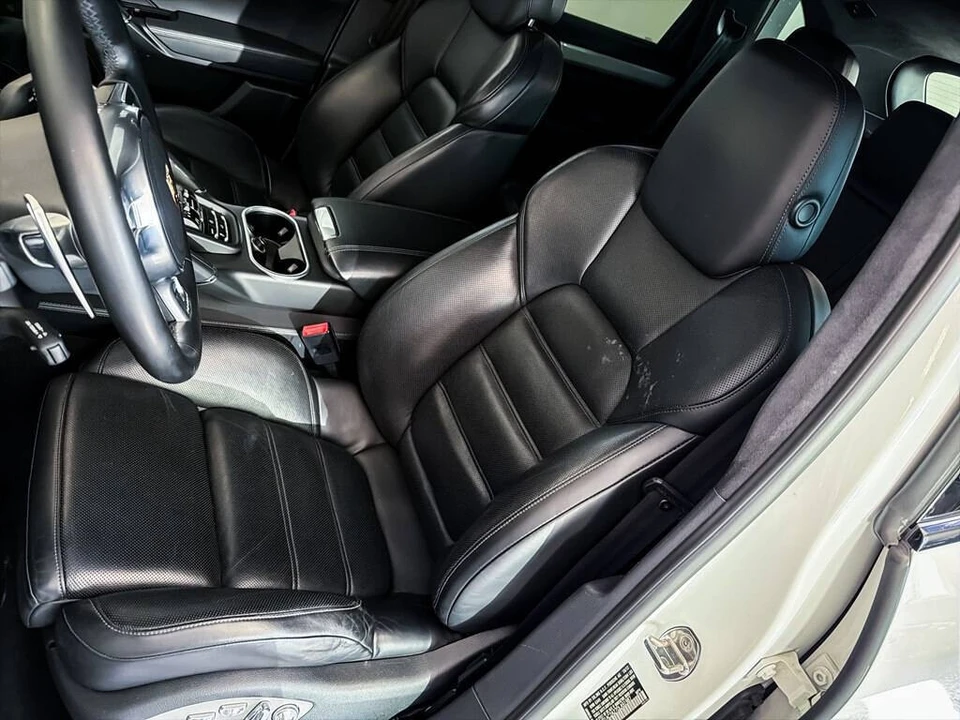 2013 Porsche 958 Cayenne Turbo - Image 18 of 31
