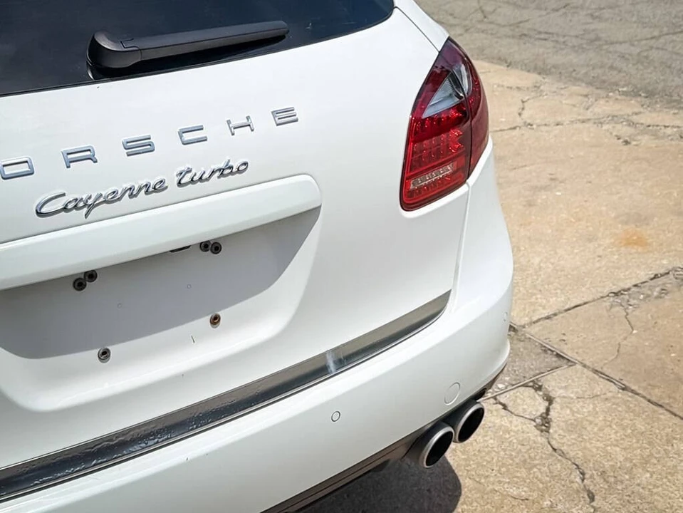 2013 Porsche 958 Cayenne Turbo - Image 15 of 31
