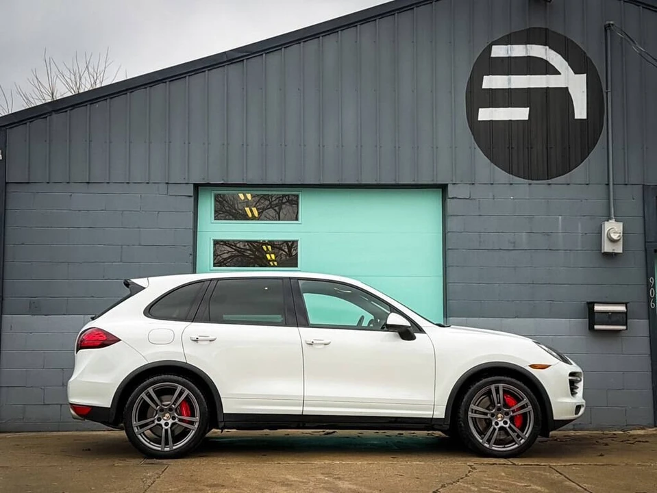 2013 Porsche 958 Cayenne Turbo - Image 10 of 21