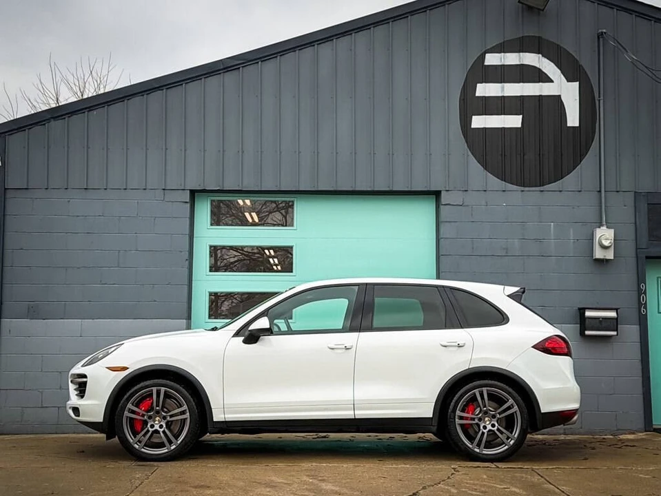 2013 Porsche 958 Cayenne Turbo - Image 3 of 21