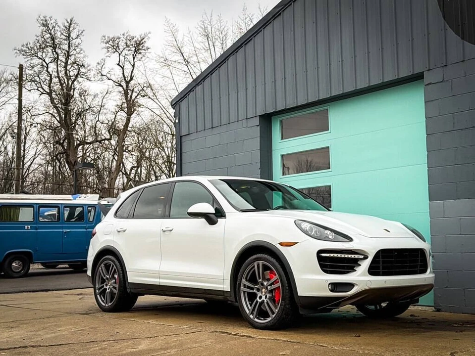 2013 Porsche 958 Cayenne Turbo - Image 11 of 21