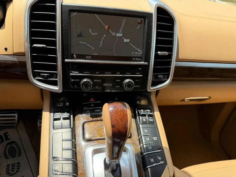 2013 Porsche 958 Cayenne Turbo - Image 15 of 20