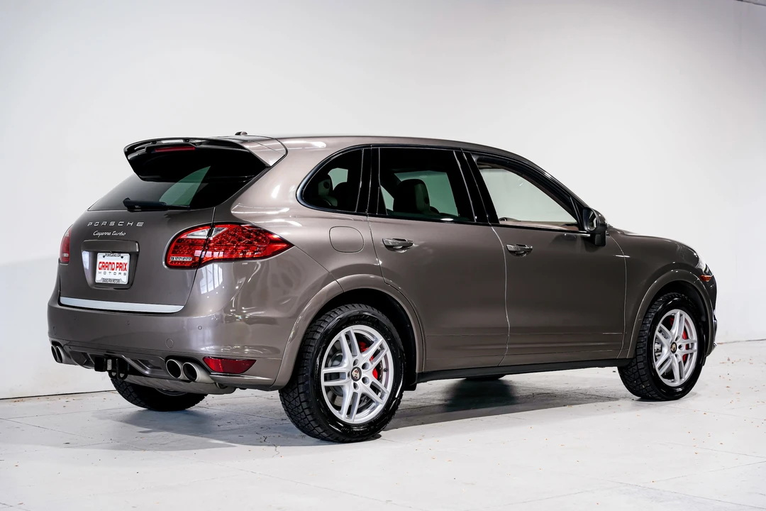 2013 Porsche 958 Cayenne Turbo - Image 3 of 31