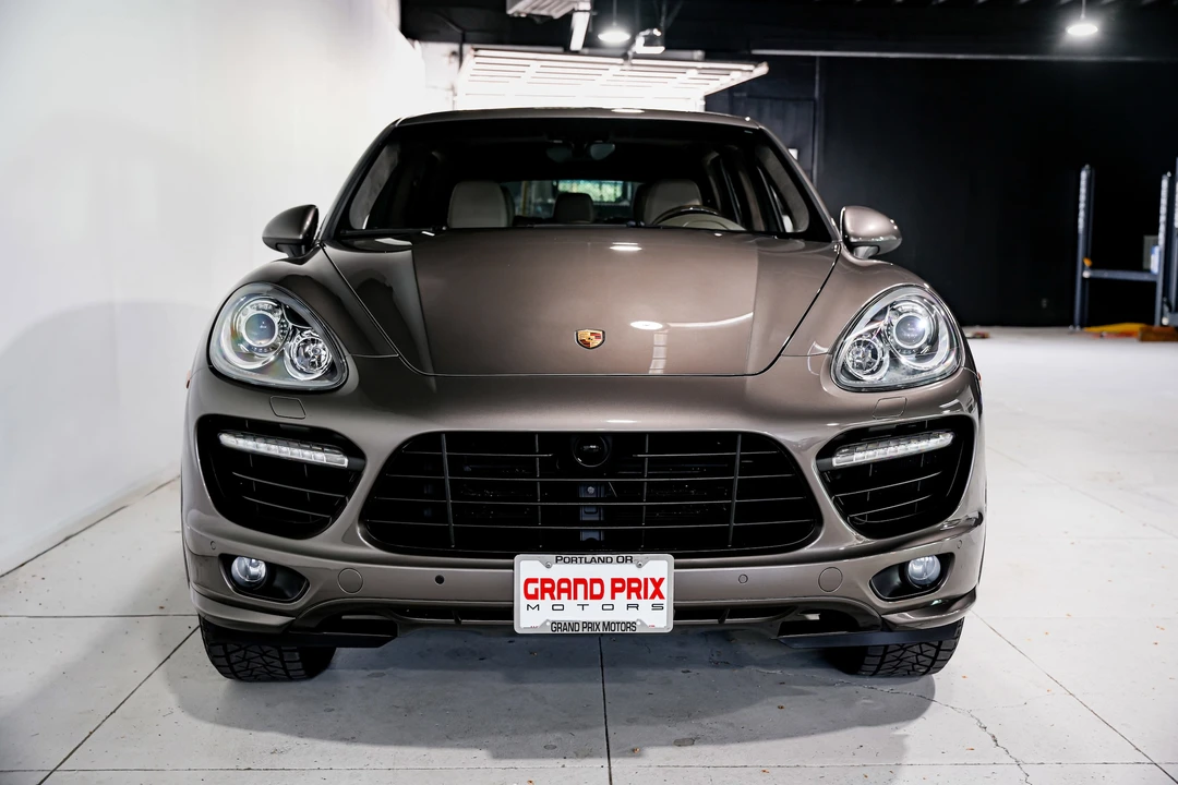2013 Porsche 958 Cayenne Turbo - Image 5 of 31