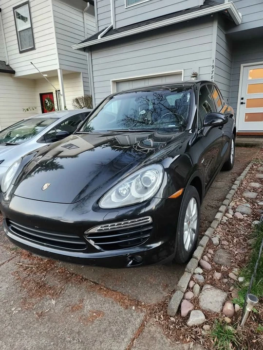 2013 Porsche 958 Cayenne Diesel - Image 3 of 10