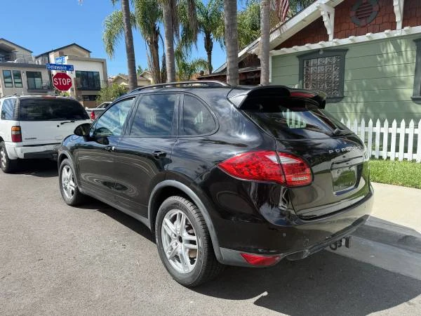 2013 Porsche 958 Cayenne Diesel - Image 3 of 6