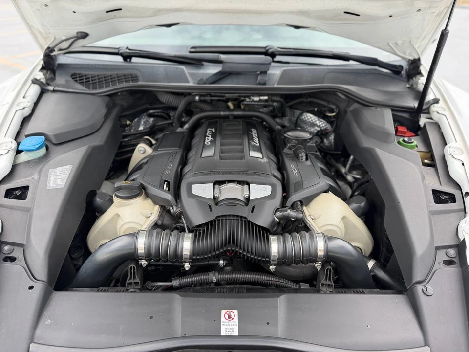 2013 Porsche 958 Cayenne Turbo - Image 12 of 14