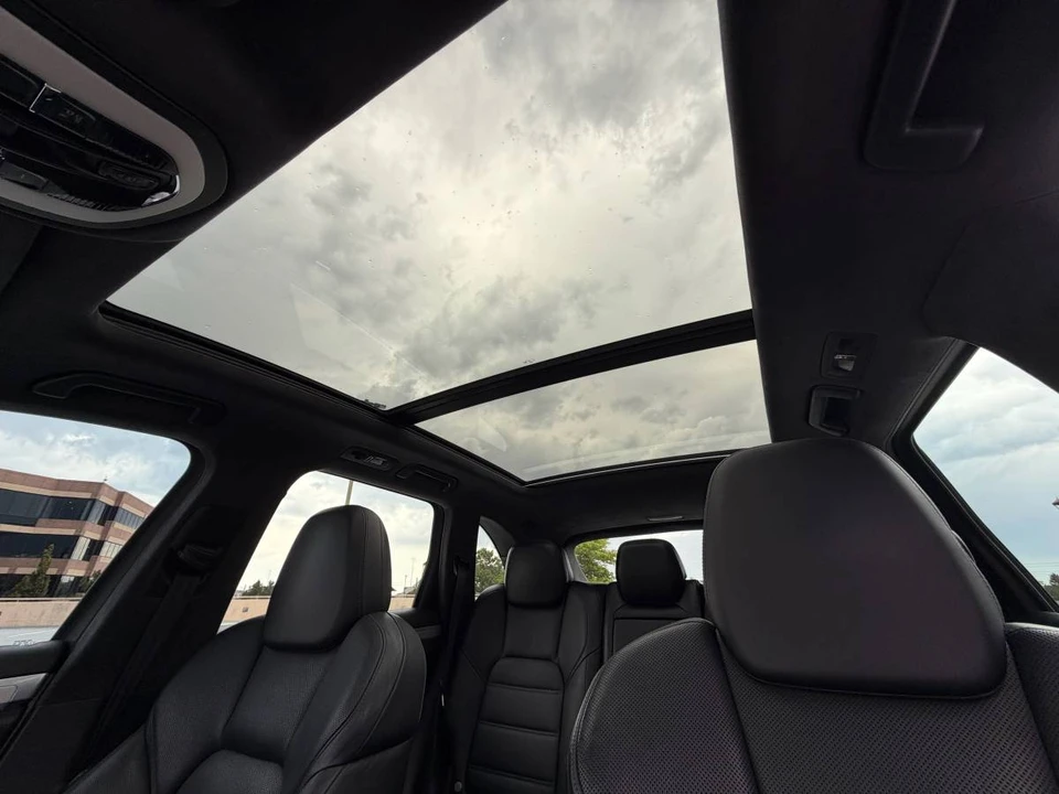 2013 Porsche 958 Cayenne Turbo - Image 11 of 14
