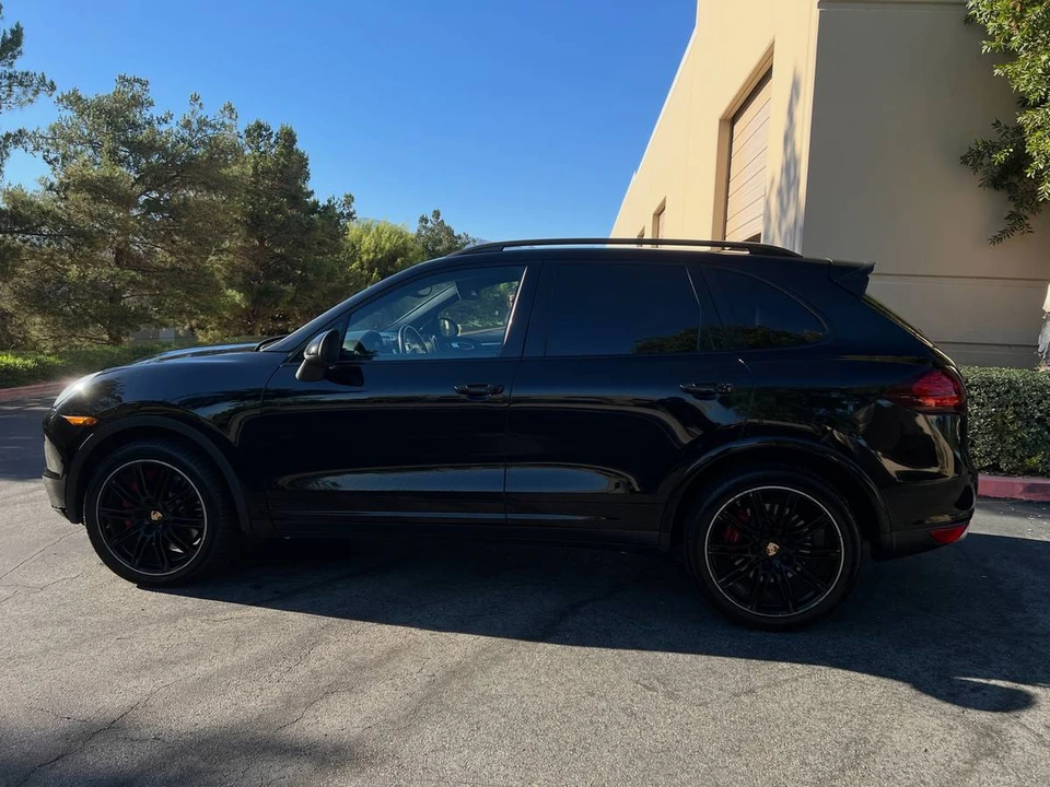 2013 Porsche 958 Cayenne Turbo - Image 6 of 16