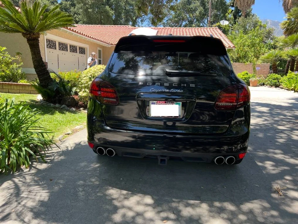2013 Porsche 958 Cayenne Turbo - Image 2 of 16