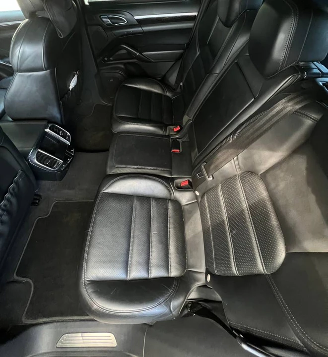 2013 Porsche 958 Cayenne Turbo - Image 11 of 15