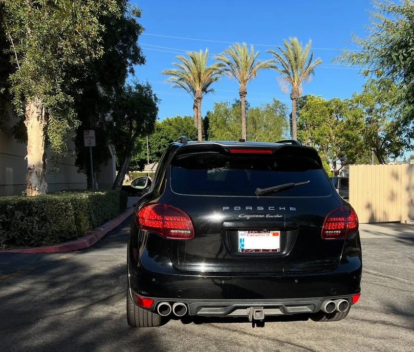 2013 Porsche 958 Cayenne Turbo - Image 7 of 15