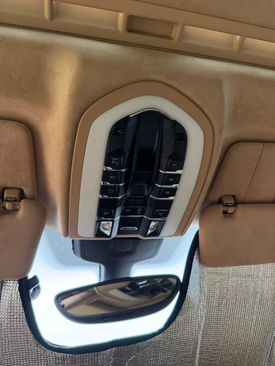 2013 Porsche 958 Cayenne Turbo - Image 18 of 21