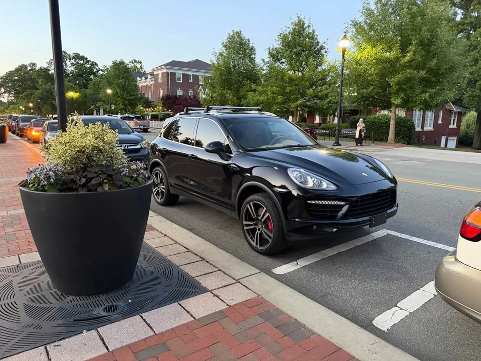 2013 Porsche 958 Cayenne Turbo - Image 19 of 21