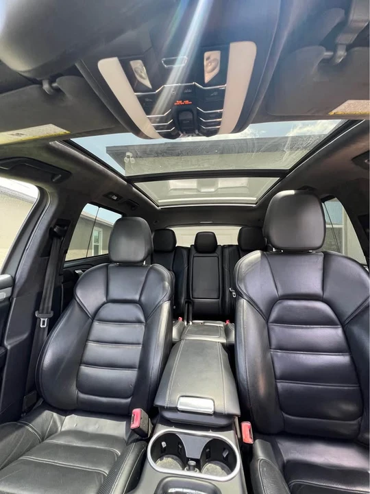 2013 Porsche 958 Cayenne Turbo - Image 8 of 17