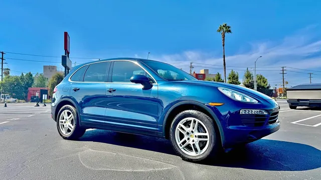 2013 Porsche Cayenne Turbo Sport Utility 4D