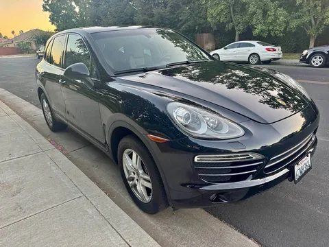 2013 Porsche Cayenne Turbo Sport Utility 4D