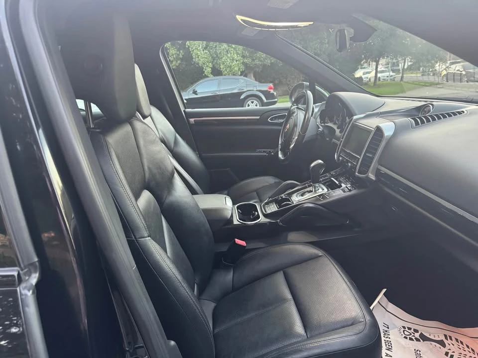 2013 Porsche 958 Cayenne Turbo - Image 8 of 12