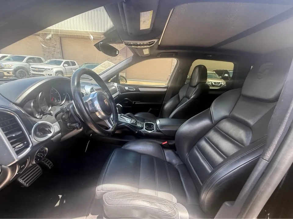 2013 Porsche 958 Cayenne Turbo - Image 9 of 16