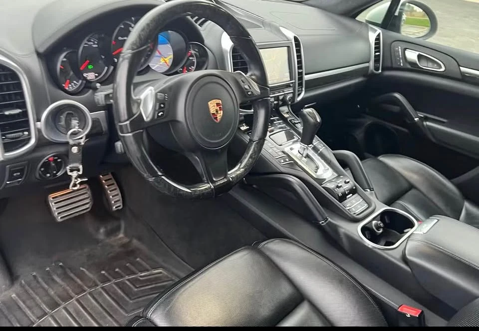 2013 Porsche 958 Cayenne Turbo - Image 5 of 9